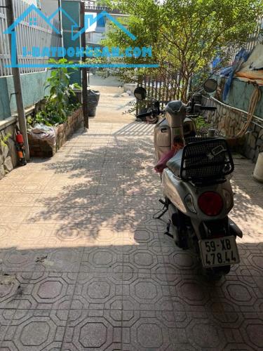BÁN NHÀ 2 TẦNG GẦN 80M2 NGAY QUỐC LỘ 13 PHƯỜNG HIỆP BÌNH PHƯỚC NHỈNH 5 TỶ - 1