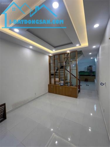 Bán nhà Lê Hồng Phong, Q.10, 50m², nở hậu, 8,x tỷ - 2