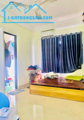 Bán toà CCMN ngõ 83 Tân Triều. Thanh Trì DT 104m x 9T. MT 4.5m . Giá 21 Tỷ - 1