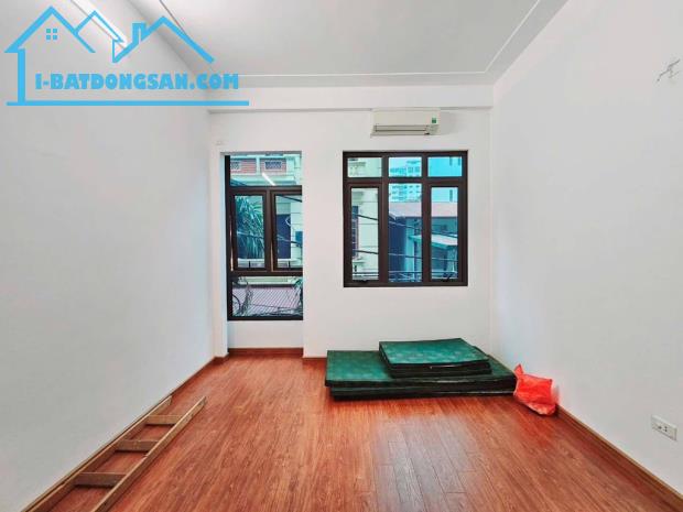 Vip nhất tây hồ - ô tô - ngõ nông thông - kinh doanh - 3 bước ra hồ tây 2 con rồng. - 3