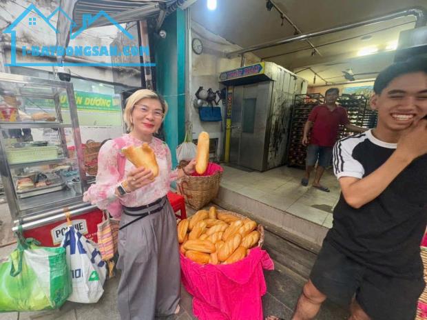 CHÍNH CHỦ CHƯA QUA ĐẦU TƯ - MẶT TIỀN KINH DOANH ĐƯỜNG ĐỀ THÁM, QUẬN 1 - GIANG GIANG :