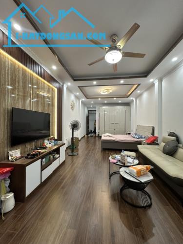 🏡 NHÀ ĐẸP KHƯƠNG ĐÌNH – 48M2 x 5 TẦNG – CÁCH Ô TÔ 15M – GIÁ CHỈ 7.4 TỶ - 1