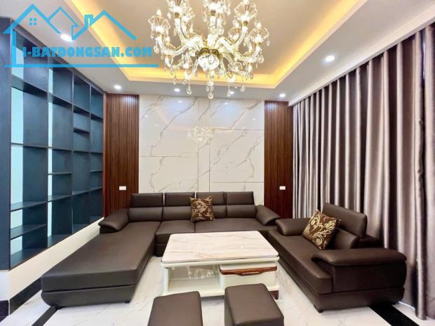 NHÀ SIÊU PHẨM KĐT VĂN PHÚ, HÀ ĐÔNG, 77m2-5 tầng - 23 tỷ 8, THANG MÁY, Ô TÔ, TẶNG NỘI THẤT
