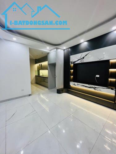 HIẾM! BÁN NHÀ MỚI 6 TẦNG - THANG MÁY - TRUNG TÂM ĐỐNG ĐA - Ở NGAY - 1