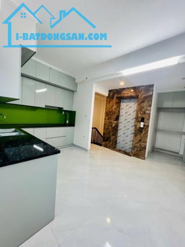 HIẾM! BÁN NHÀ MỚI 6 TẦNG - THANG MÁY - TRUNG TÂM ĐỐNG ĐA - Ở NGAY - 2