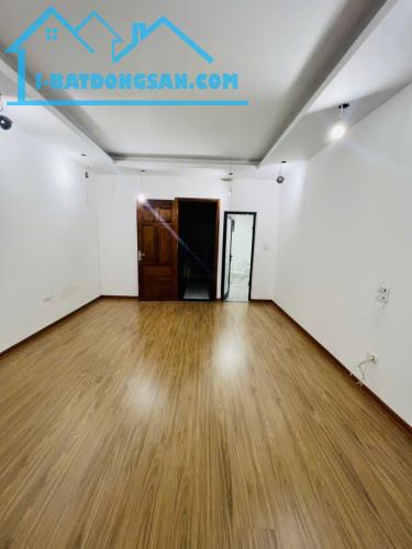 HIẾM! BÁN NHÀ MỚI 6 TẦNG - THANG MÁY - TRUNG TÂM ĐỐNG ĐA - Ở NGAY - 3