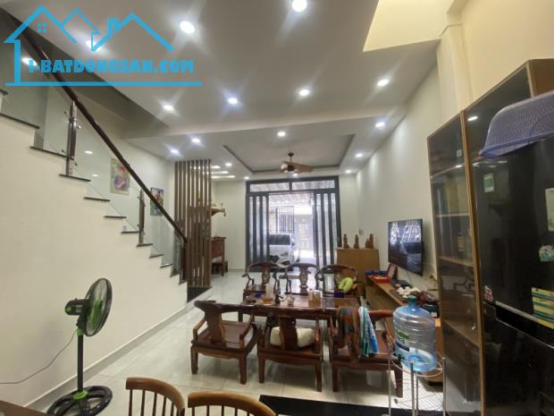 Bán nhà hai tầng, 100m² Ngô Chí Quốc, Bình Chiểu, Thủ Đức - 6,05 tỷ - 1