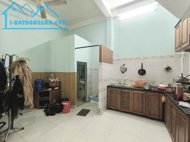 Bán nhà phường 15 Tân Bình, 3 tầng, 40m2 chỉ 3,999 tỷ - 1