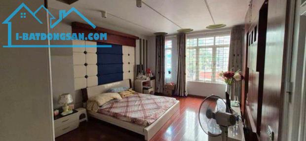 NGUYỄN KHANG💎CẦU GIẤY💎65M2 x 5T💎MT 6.9M💎23.9 TỶ💎O TÔ TRÁNH💎KINH DOANH TỐT💎GẦN PHỐ - 3