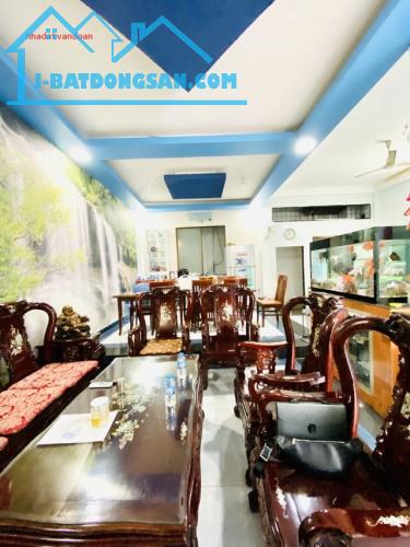 HOT! NHÀ ĐẸP NHƯ BIỆT THỰ NHỎ TRUNG TÂM ĐỒNG ĐEN, TÂN BÌNH - CHƯA ĐẾN 7 TỶ