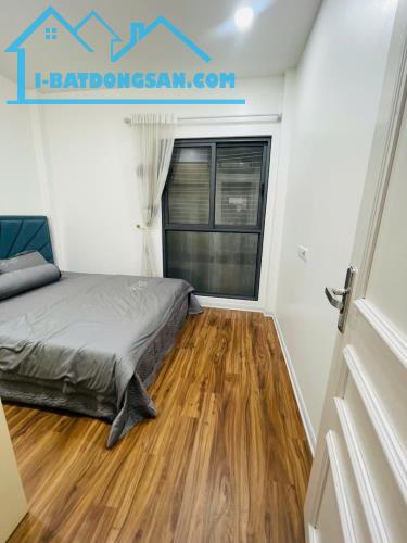 NHÀ 13.75 đ  MỚI ĐẸP 50m2  OTO, PHỐ NGỌC LÂM THÔNG TỨ TUNG, SỔ NỞ HẬU,  KINH DOANH, LÀM CỬ - 2