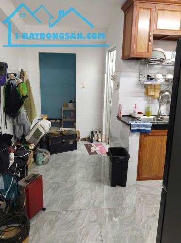 NGAY LÊ THÚC HOẠCH TÂN PHÚ -NHÀ 3 TẦNG BTCT -HẺM ÔTÔ THÔNG -48M2(4x12) -3 PN. CHỈ HƠN 5 TỶ - 1