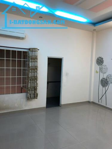 Bán nhà hẻm bagac đường số 5 phường Bình Trưng Đông Quận 2 dt 5.2m x14m nhà 2 tầng 2pn 2wc - 3