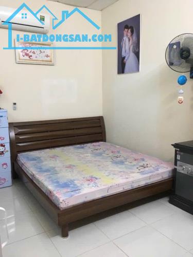 BÁN SHOP CHÂN ĐẾ IRISGARDERDEN - SÀN THƯƠNG MẠI - KINH DOANH ĐỈNH - GIÁ NHỈNH 2 TỶ