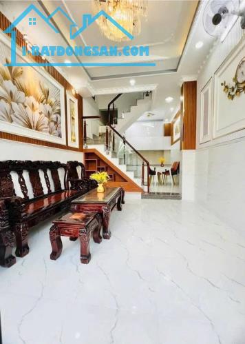 Chính chủ bán nhà giá 3 tỷ 785, đường Nguyễn Hữu Cảnh, Phường 22, Bình Thạnh, Diện tích 55