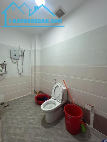 HẺM TẢI PHAN VĂN HỚN – 4x15M – NHÀ 3 TẦNG KIÊN CỐ – GIÁ NHỈNH 6 TỶ TL - 4