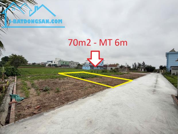 CẦN BÁN GẤP - 70M2  sát bãi tắm Quất Lâm 1 chỉ 1,3 tỉ