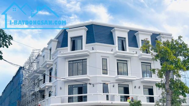 Shophouse mặt biển, Bình Sơn Ocean Park, giá F0, sổ sẵn, suất giá ngoại giao từ 960 triệu. - 2