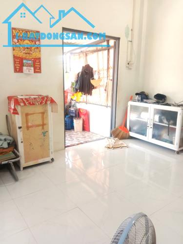 Nhà Công Viên, Chợ Linh Trung, Đường Rộng 12m, Thông, Xây Cao Tầng, 90m2(5mx18m) - 1