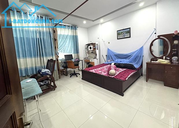 Bán nhà 2 tầng, ngang 6m, hẻm oto tới nhà , khu phân lô Lã Xuân Oai-Q9 - 2