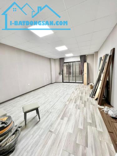 BÁN NHÀ QUANG TIẾN NAM TỪ LIÊM LÔ GÓC GẦN Ô TÔ 40M, 4 TẦNG, 5 NGỦ, GIÁ 6,2 TỶ. - 1