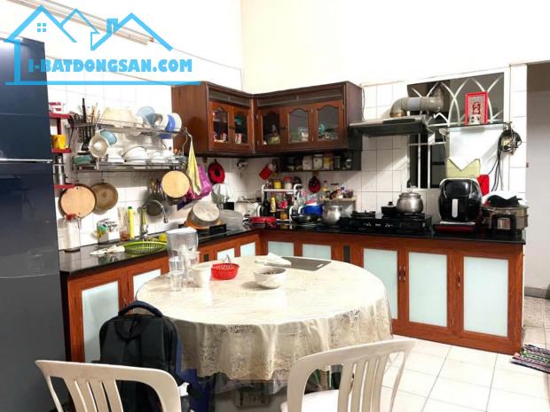 Mặt Tiền Bàu Cát 7 – Tân Bình - 72m2(4x18m) - 4 Tầng – 4PN - Chỉ 14.5 Tỷ - 3