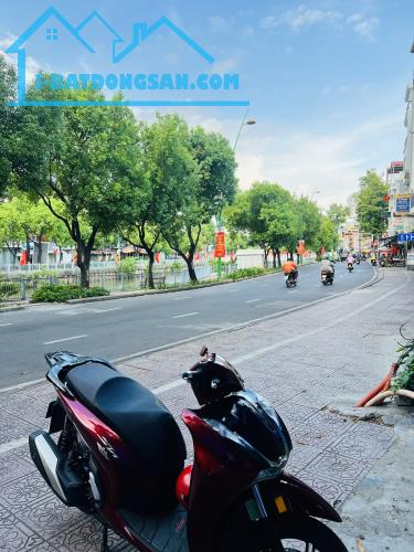 BÁN NHÀ 2 MẶT TIỀN TRƯỚC SAU 1333 Hoàng Sa, VỊ TRÍ ĐẮC ĐỊA GẦN PHẠM VĂN HAI, TÂN BÌNH - 4