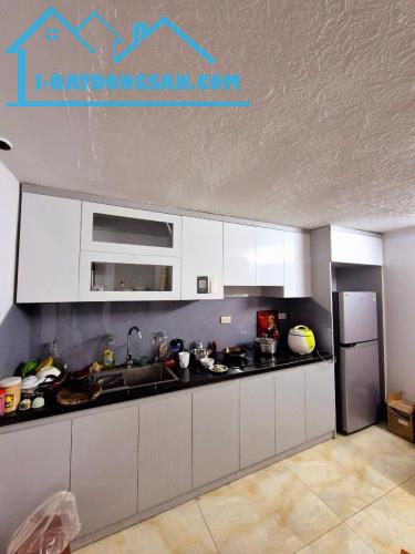 BÁN GẤP NHÀ ĐẸP KHƯƠNG TRUNG THANH XUÂN - LÔ GÓC - NGÕ Ô TÔ 40M2 NHỈNH 8 TỶ - 3