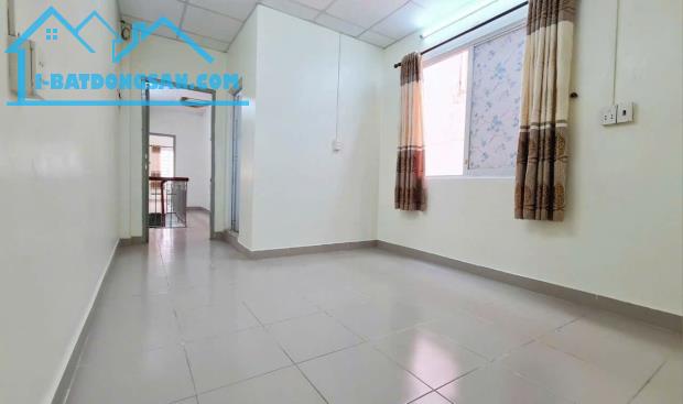 Bán Nhà 2 Tầng Tại Hẻm 650 Đường Điện Biên Phủ, Phường 11, Quận 10, HCM - 1