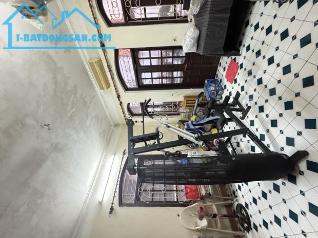 Bán nhà đất tặng nhà 4T Hồng Tiến. 68m x 4m, nở hậu, lô góc, ngõ thông giá 12 tỷ có tl. - 1