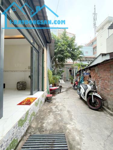 Nhà mới 2 tầng hẻm 775 Ba Đình P10Q8 (ko qui hoạch) - 4