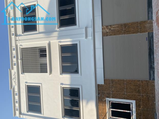 Bán căn 3 tầng tại Đại Mạch Đông Anh