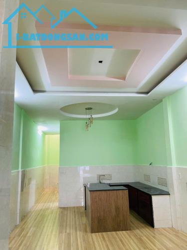 chủ nhà cần tiền bán gấp nhà 100m2 hà đặc Q12 - 1