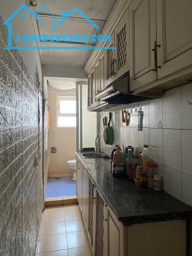 Cho thuê căn  hộ Tập thể tầng 4 Phương Mai 45m2, 5.5  Triệu ở gđ, nhóm, KD online - 2