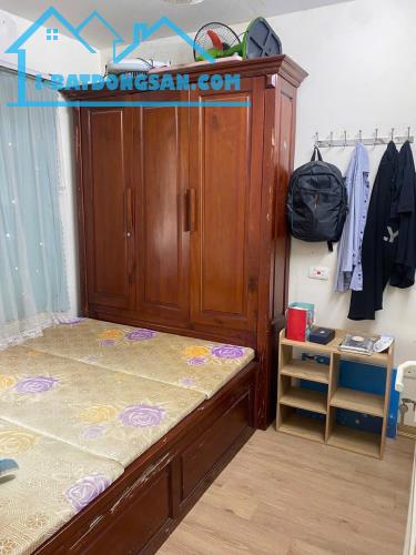 Cho thuê căn  hộ Tập thể tầng 4 Phương Mai 45m2, 5.5  Triệu ở gđ, nhóm, KD online - 4