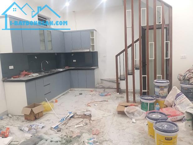 Bán nhà mới 5 tầng vào ở ngay, dt 33m2, phố Cầu Am – Vạn Phúc, quận Hà Đông, cách bưu điện - 4