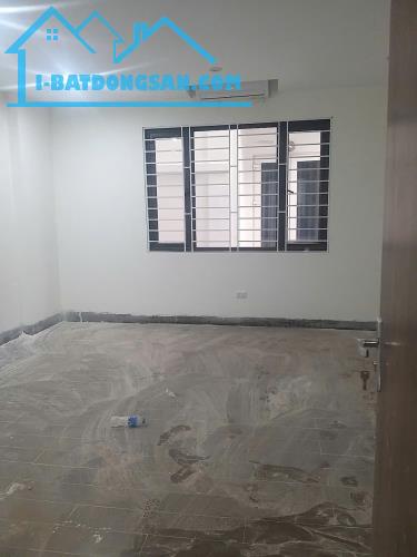 Bán nhà mới 5 tầng vào ở ngay, dt 33m2, phố Cầu Am – Vạn Phúc, quận Hà Đông, cách bưu điện - 5
