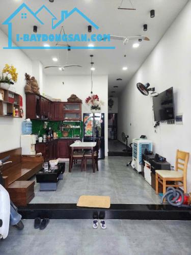 Giảm sâu 300tr bán GẤP nhà 60m2, 2PN, mặt tiền đường nhựa TX24, chỉ 4Tỷ - 1