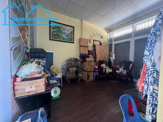 Giá tốt bán nhanh: Lô đất đẹp  dt 201m,ngang 11 có nhà mặt tiền Âu Cơ p Tân Tiến Nha Trang - 4