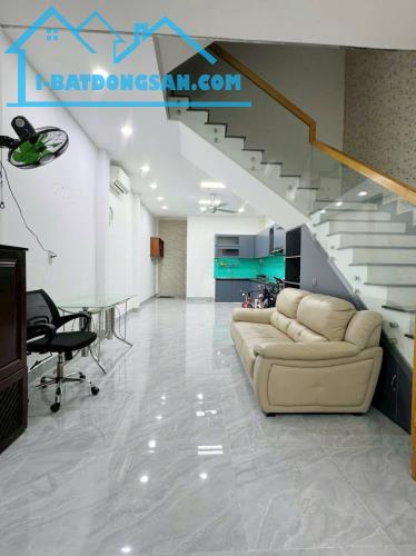 Bán nhà hẻm 10m - Quang Trung Gò Vấp - 5 tầng - 4.2x16m - Chỉ 11.9 tỷ - 2
