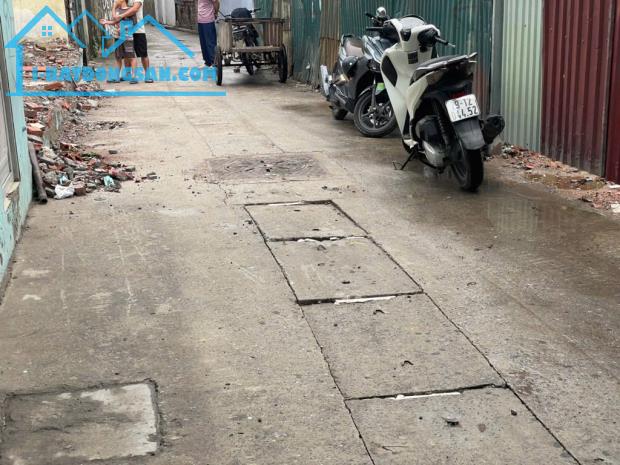 Bán đất dương văn bé 119M ô tô vào đất 1 nhà ra phố hai bà trưng - 2