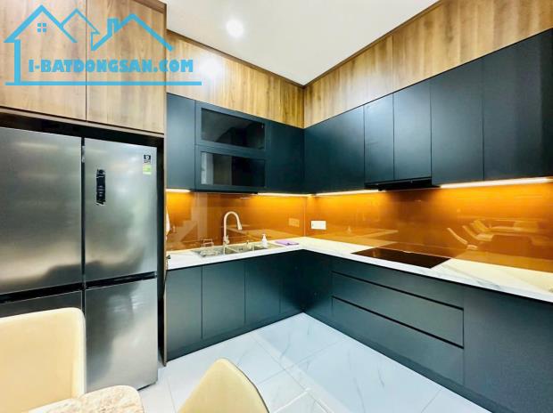 Bán Siêu Phẩm Nhà Phố Có Thang Máy Đường Hoàng Văn Thụ, Phường 04, Quận Tân Bình - 4