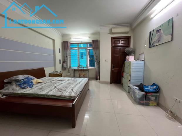 Cc bán nhà Mễ Trì Thượng, DT: 42m2, 5 tầng - 3