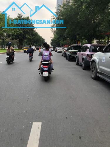 BÁN ĐẤT ĐA TỐN GIA LÂM HÀ NỘI Ô TÔ ĐỖ CỬA DT 50M GIÁ 3.6 TỶ LH 0988009316 XEM ĐẤT NGAY