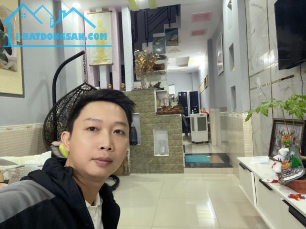 Bán Nhà khu chợ Phạm Văn Bạch, 40m2, 2 tầng, 4.2 tỷ TL 0964364745 - 1