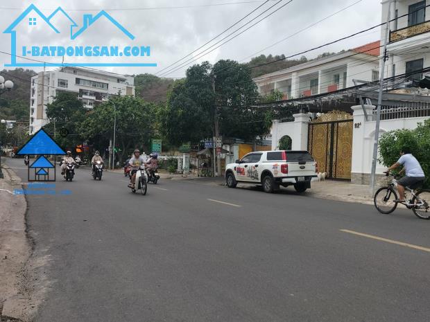 BÁN NHÀ MẶT TIỀN ĐƯỜNG TRẦN PHÚ, P5 VŨNG TÀU B1498 - 1