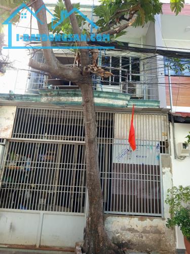 Nhà hẻm xe hơi đường Tân Hương, Tân Phú, gần chợ Tân Hương, DT 54 m2, 2 lầu chỉ 4,99 tỷ.