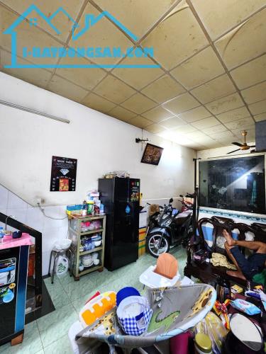 Nhà hẻm xe hơi đường Tân Hương, Tân Phú, gần chợ Tân Hương, DT 54 m2, 2 lầu chỉ 4,99 tỷ. - 1