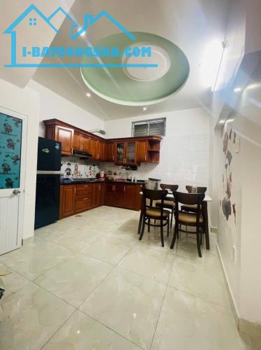 Bán gấp nhà thư trung, Văn Cao , Ngô Quyền,HP.2,39 tỷ, 43m2, 3 tầng. - 5