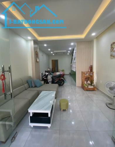 BÁN NHÀ MẶT TIỀN HẺM KINH DOANH NGUYỄN THỊ THẬP, QUẬN 7 – XE HƠI ĐỖ CỬA – 4 TẦNG – GIÁ - 2